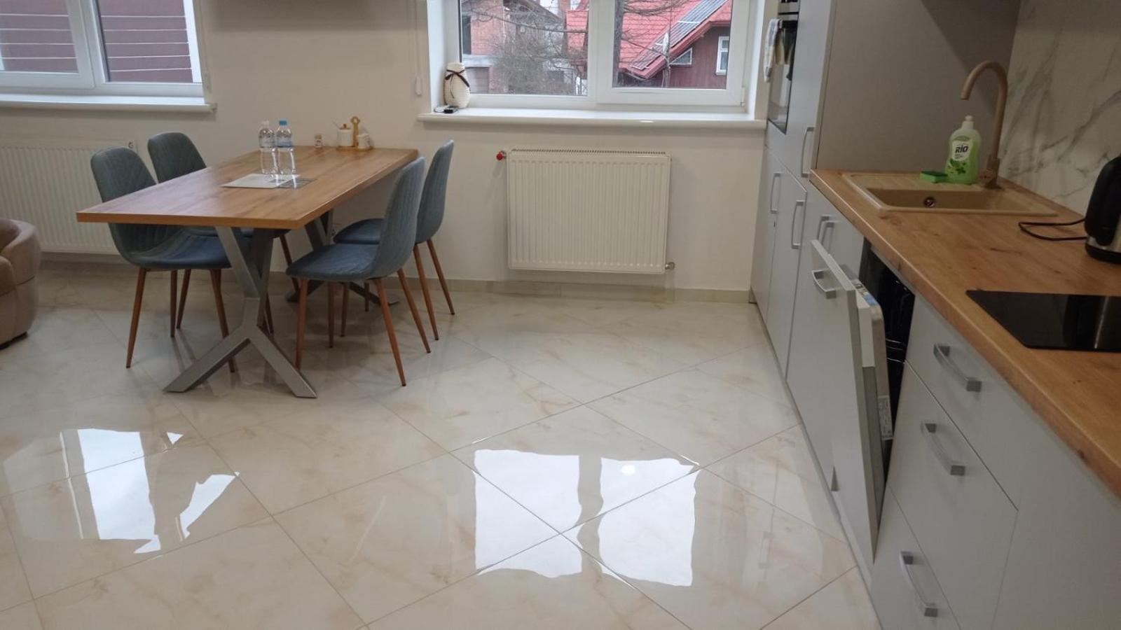 Apartplus Truskavets - Затишні Апартаменти Exterior photo